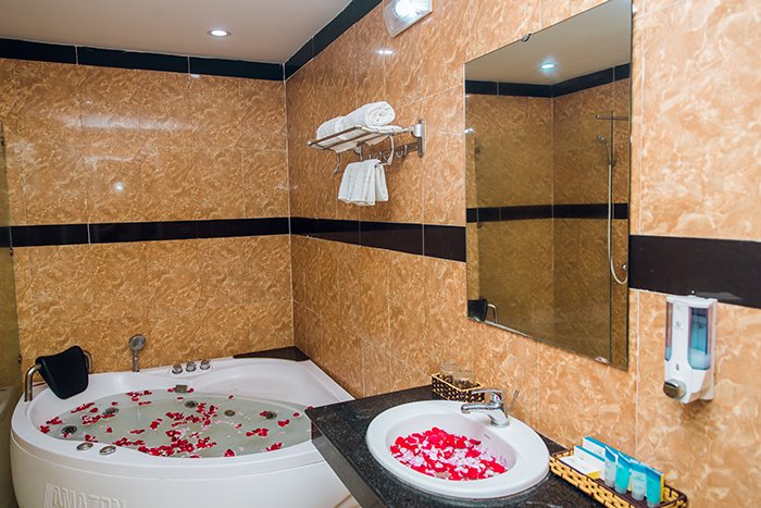 Khách Sạn Ánh Phương Hải Tiến khách sạn mặt biển đẹp nên ở