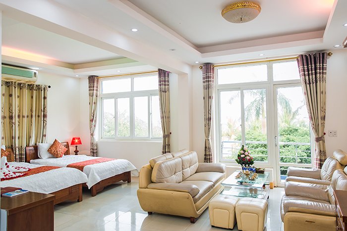 Khách Sạn Ánh Phương Hải Tiến khách sạn mặt biển đẹp nên ở